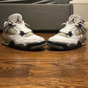 Jordan 4 midnight navy size 9.5